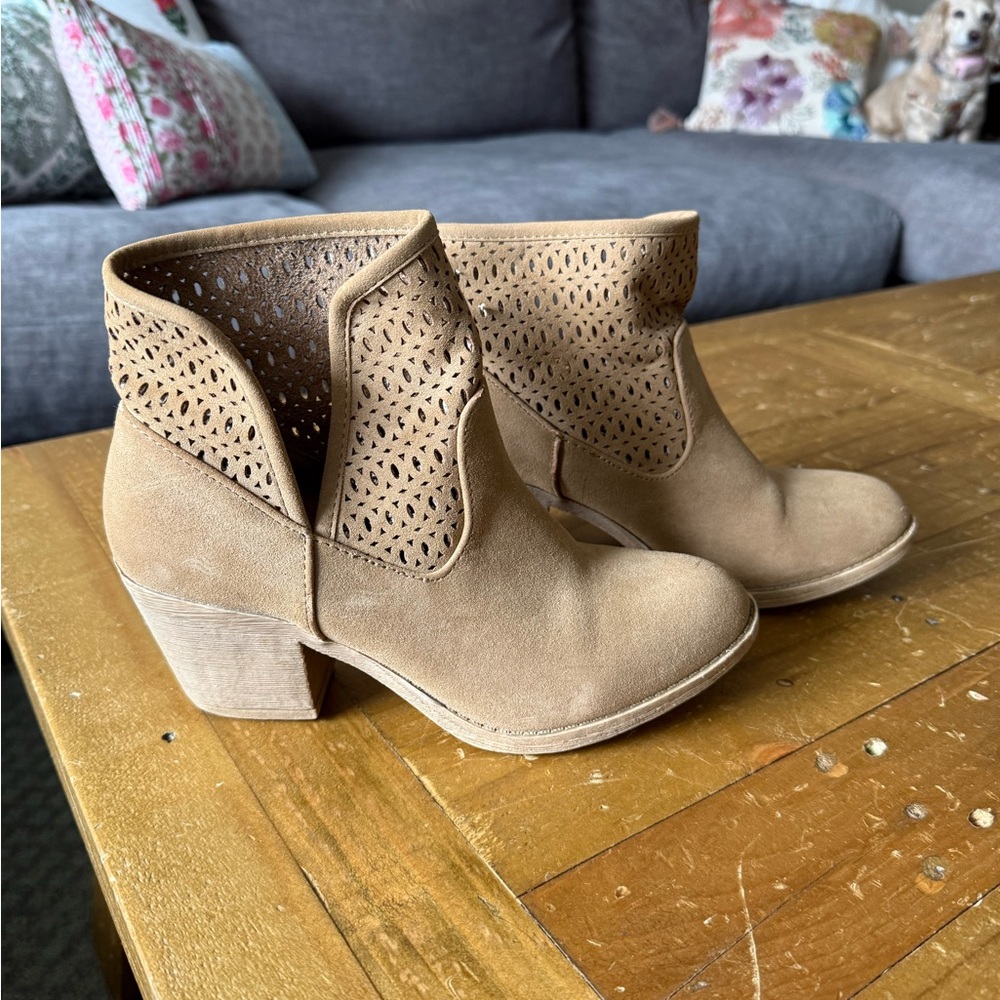 Tan Women's Ankle Booties